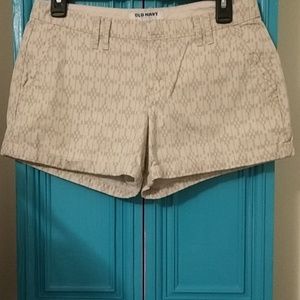 🦋SALE 3/$12🦋Old Navy shorts